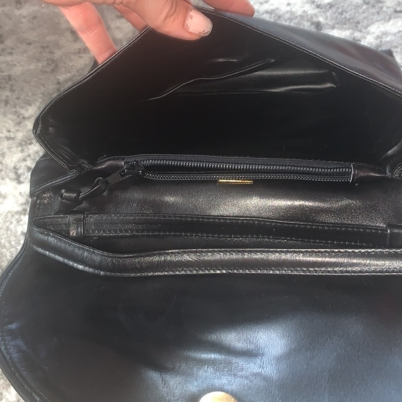 Movado clutch/ crossbody - Picture 5 of 8